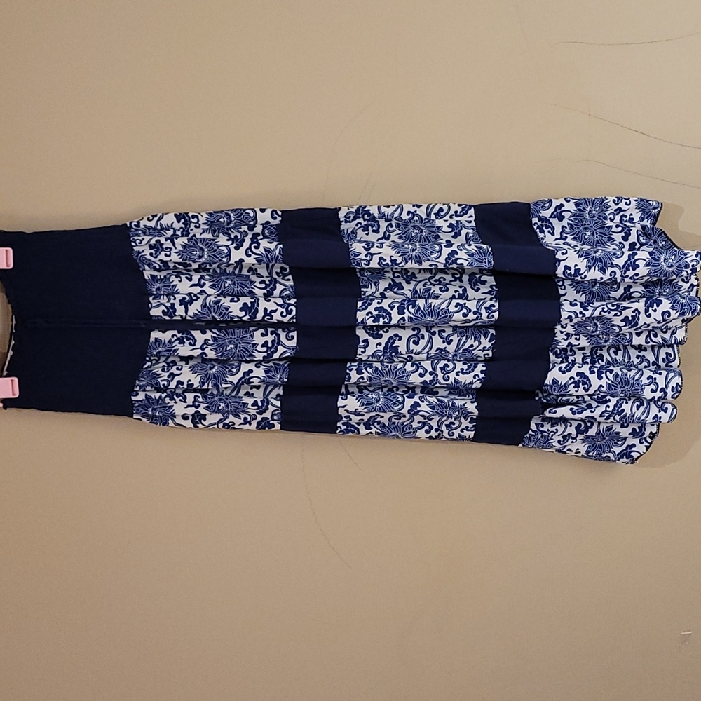Women's strapless dress small size